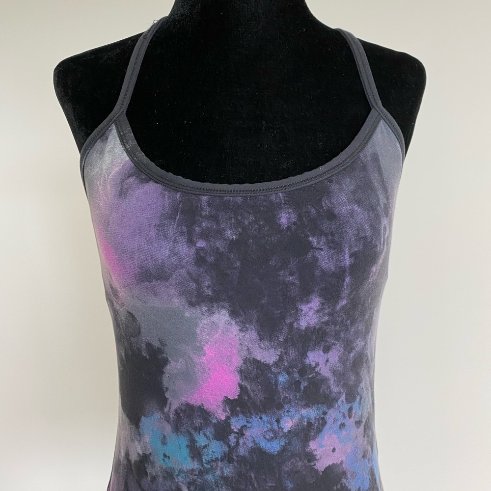 Lucy yoga tank top